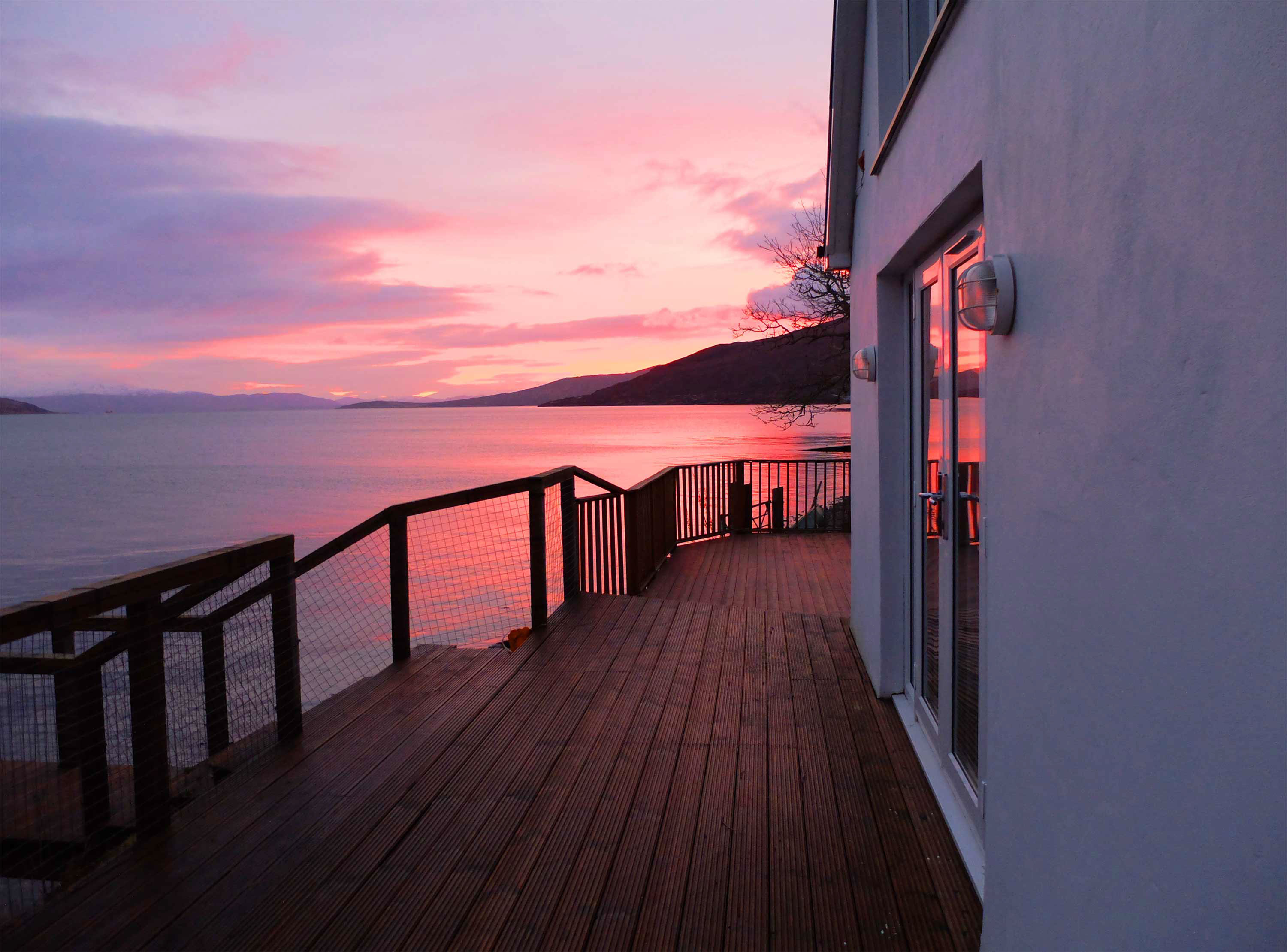 Enjoy great Scottish Cuisine at Taransay House restaurant in Portree with seafood